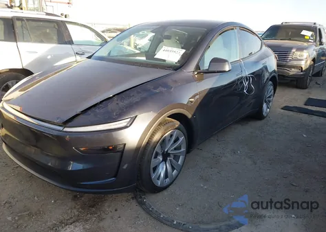 2026 Tesla Model Y Long Range Launch Series/Premium All-Wheel Drive from USA, damaged, VIN 7SAYGDEE8TA575690